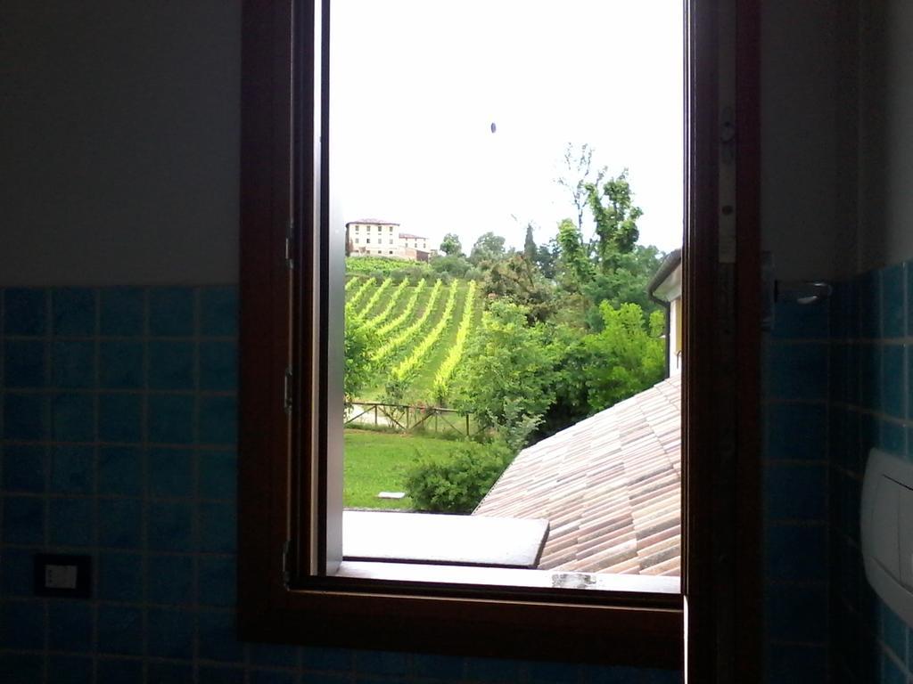 코넬리아노 Il Giuggiolo B&B 외부 사진